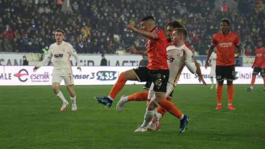 Yeni Malatyaspor: 0 - Galatasaray: 0