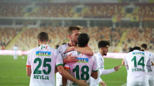 Yeni Malatyaspor evinde farklı mağlup oldu