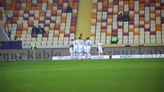Yeni Malatyaspor evinde farklı mağlup oldu