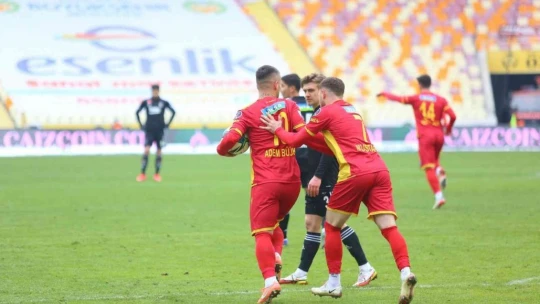 Uzun aradan sonra 1 puan
