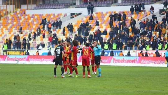 Uzun aradan sonra 1 puan