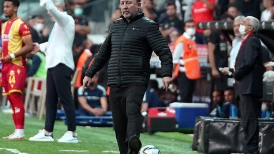 Beşiktaş: 3 - Yeni Malatyaspor: 0