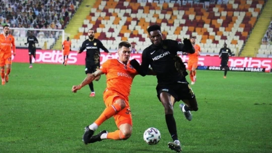 Yeni Malatyaspor: 1 - M.Başakşehir: 1