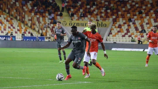 Yeni Malatyaspor: 3 - Fatih Karagümrük: 4