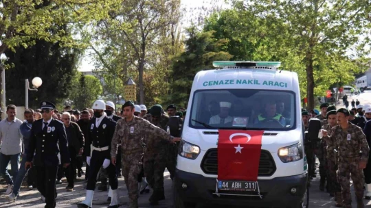 Şehidimiz gözyaşları ile son yolculuğuna uğurlandı