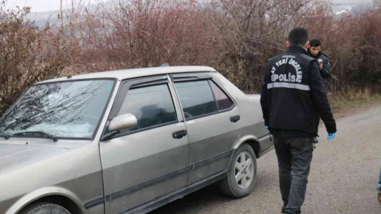 Tacizde bulunmaya çalıştığı kadın tarafından bıçaklandı