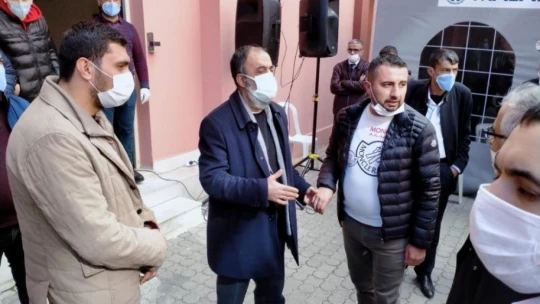 Şehit ailesine taziye ziyareti