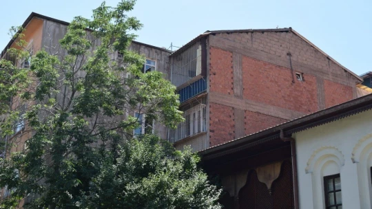 Tartıştığı babasından kaçarken az daha canından oluyordu