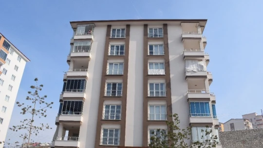 Tartıştığı eşiyle görüntülü görüşme yapıp intihar etti