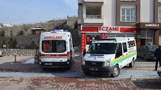 Tartıştığı eşiyle görüntülü görüşme yapıp intihar etti