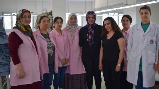 Tekstil atölyesi kadınlara ekmek kapısı oldu