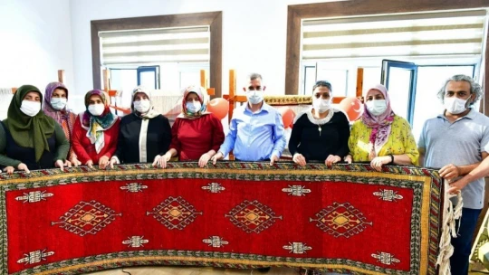Tekstil Müzesi, halı dokuma kursuna ev sahipliği yapıyor