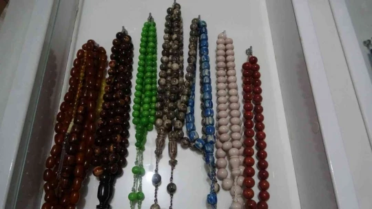 Tespih tutkusu usta yaptı