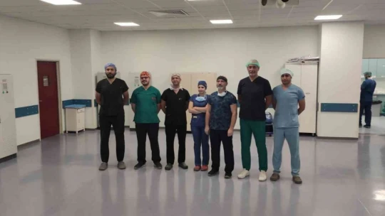 TÖTM'de çevrimiçi Torasik Cerrahi Akciğer ameliyatı