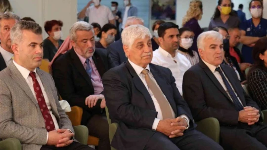 TÖTM'de Ressam Hemşireler Sergi açtı