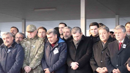 Trafik kazasında şehit olan Astsubay Harun Uğur son yolculuğuna uğurlandı