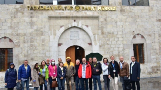 Turist rehberleri Malatya'nın tarihi mekanlarını gezdi