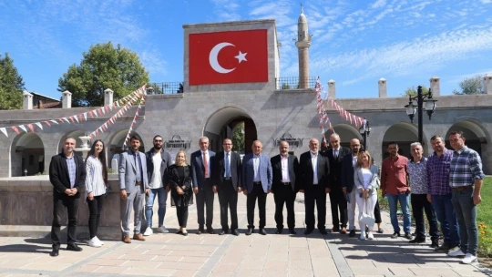 Turizmcilere İspendere Şifalı içmeleri tanıtıldı