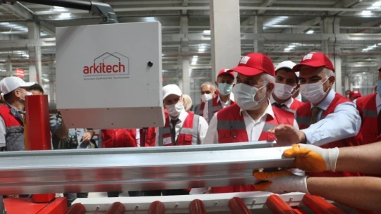 Türkiye'den Hindistan'a 1 milyon 100 bin dolarlık tıbbi yardım