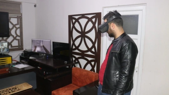 Üç boyutlu gözlükle mobilya seçimi