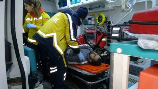 Üç yaşındaki Miran, 22 saat sonra enkazdan sağ kurtuldu