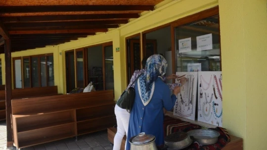 Ürettiklerini kendileri satacak