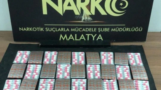 Uyuşturucu satıcılarına 4 ayrı operasyon... 17 kişi...