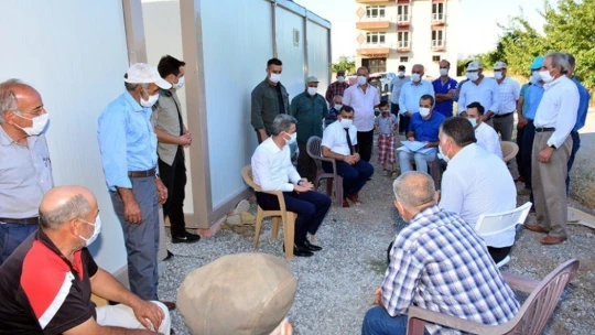 Vali Baruş, deprem konutlarını inceledi