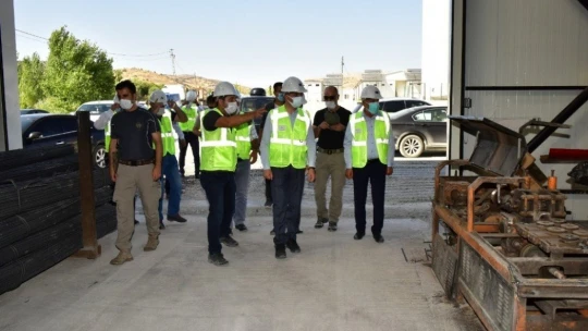 Vali Baruş, Yoncalı Barajında incelemelerde bulundu