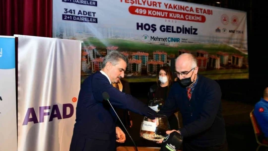 Yakınca afet konutlarında 1.etap kura çekimi yapıldı
