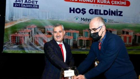 Yakınca afet konutlarında 1.etap kura çekimi yapıldı