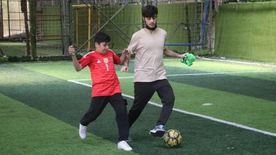 Halı sahalarda yoğunluk başladı