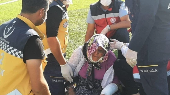 Yaşlı kadının imdadına ambulans helikopter yetişti