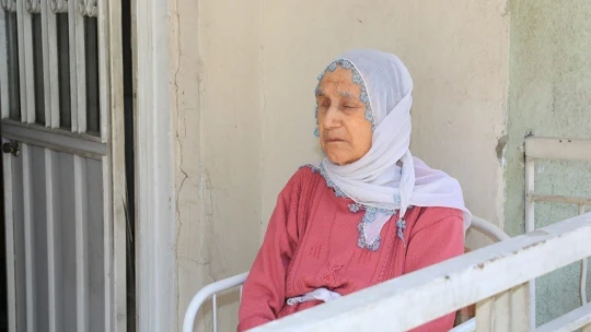 Yaşlı kadının yardımına Battalgazi Belediyesi yetişti