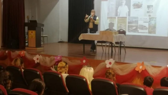 Yazar Melih Yılmaz lise öğrencileri ile buluştu