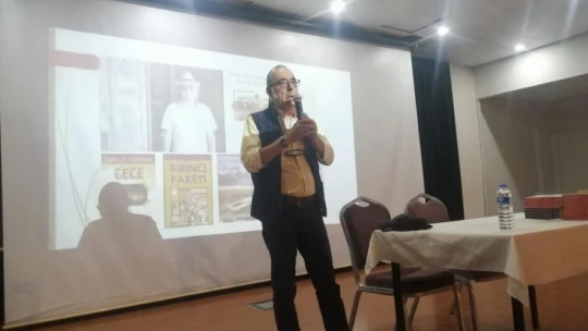 Yazar Melih Yılmaz lise öğrencileri ile buluştu