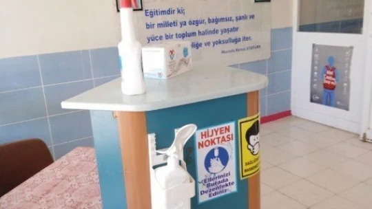 Yazıhan'da 23 okula temiz belgesi