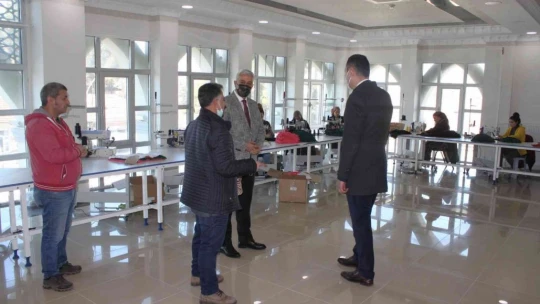 Yazıhan'da tekstil atölyesi açıldı