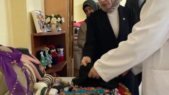 Yazıhanlı kadınlar el emeği ürünlerini sergiledi