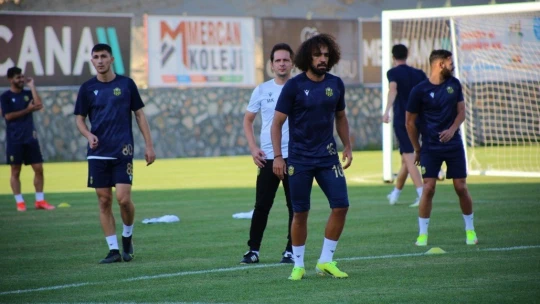 Yeni Malatyaspor 18 futbolcu transfer etti