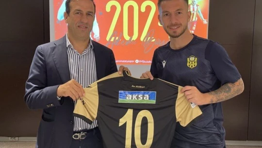 Yeni Malatyaspor Adem Büyük ile sözleşme uzattı