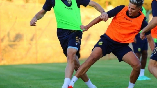 Yeni Malatyaspor, Beşiktaş maçı hazırlıklarını çift antrenmanla sürdürdü