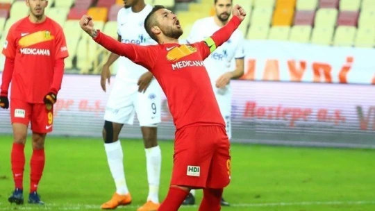Yeni Malatyaspor'dan Adem Büyük paylaşımı