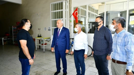 Altay Kışlası'nın Büyükşehir'e tahsisi yapıldı