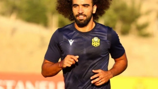 Yeni transfer Chouiar ilk antrenmanına çıktı