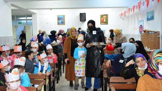 Yerli Malı Haftası'nda veliler ve öğrenciler yarıştı