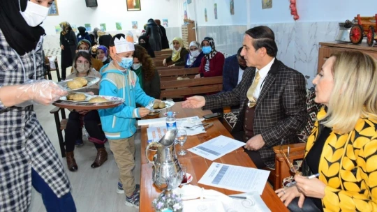 Yerli Malı Haftası'nda veliler ve öğrenciler yarıştı