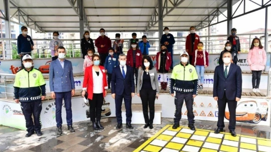 Yeşilyurt 'ta çocuk trafik eğitim parkında 24 bin öğrenciye eğitim