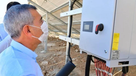 Yeşilyurt 1. Güneş Enerji Santrali'nde enerji üretimi başladı