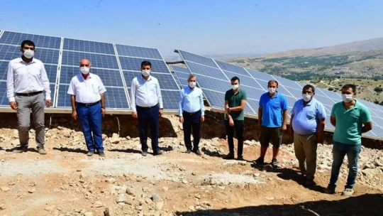 Yeşilyurt 1. Güneş Enerji Santrali'nde enerji üretimi başladı